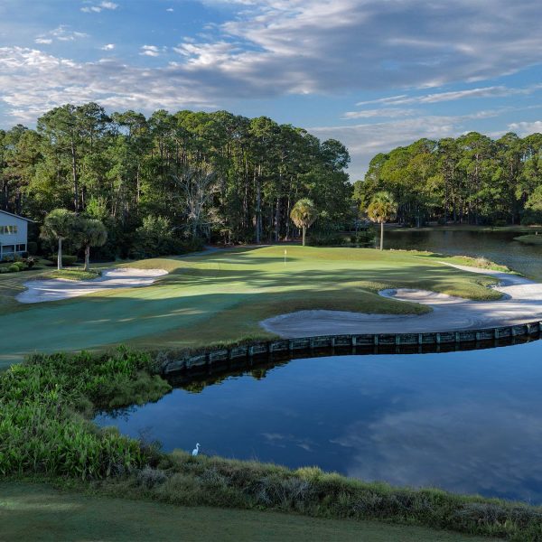 _0016_DolphinHeadHole18